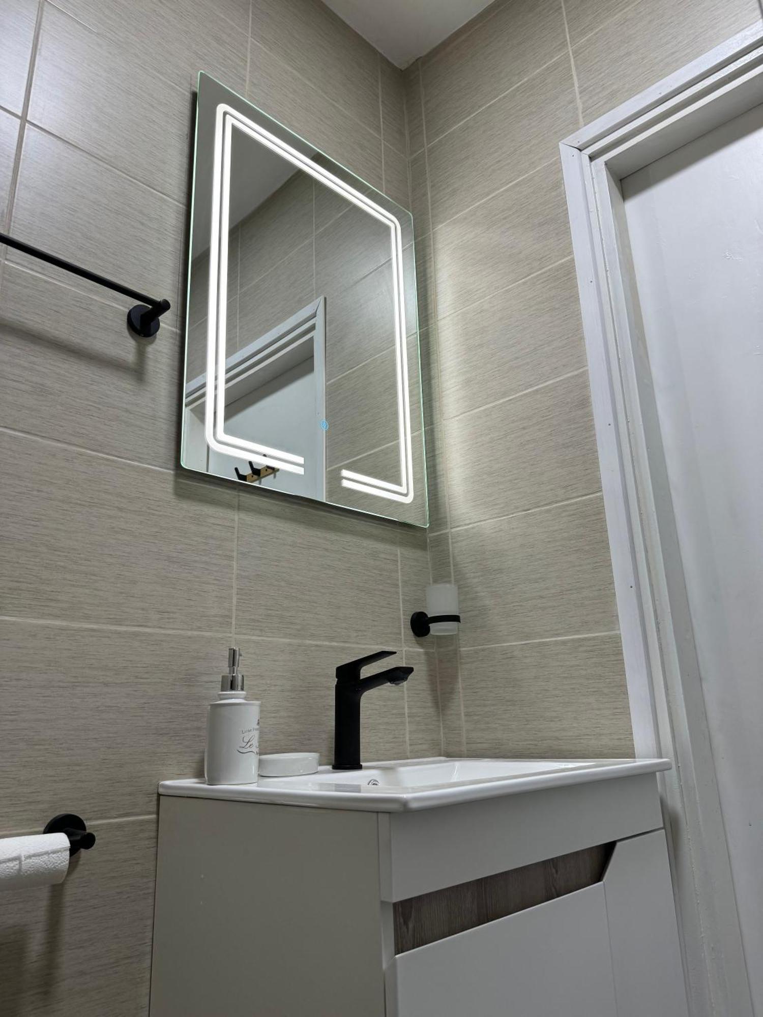 Vuk Apartman Долни Милановац Екстериор снимка